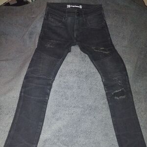 Crysp Denim Distressed jeans